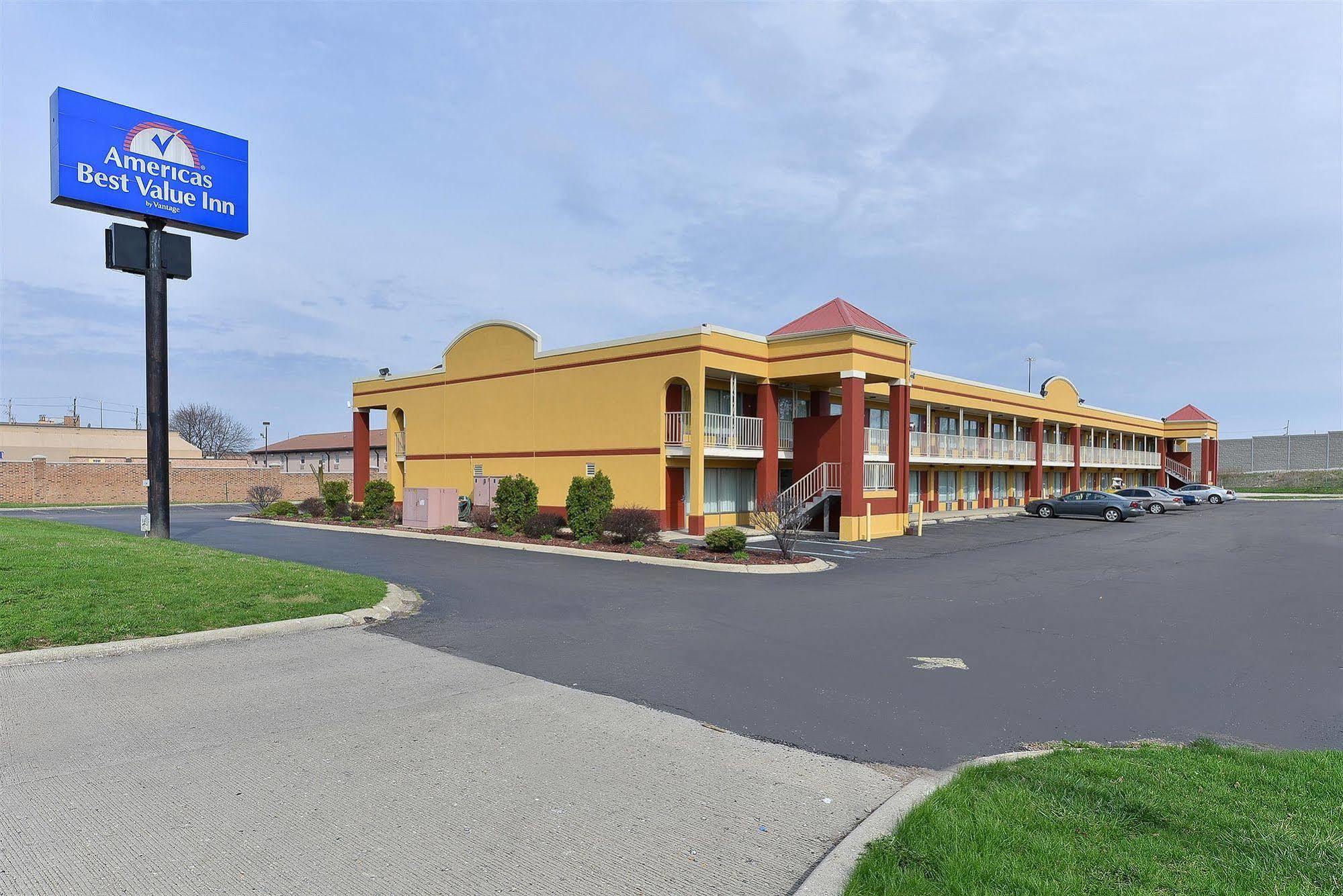 Red Roof Inn Indianapolis East Exterior foto
